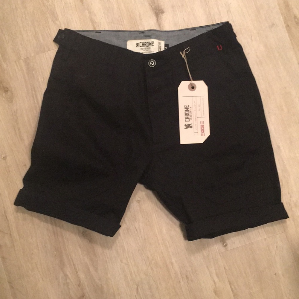 NWT Slim Fit Men’s Short